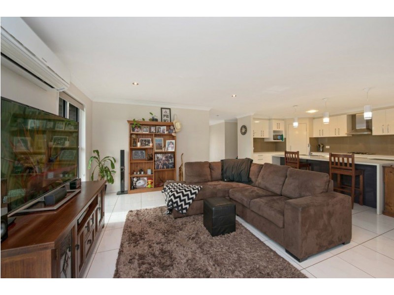 3 Wedgetail Drive, Highfields QLD 4352