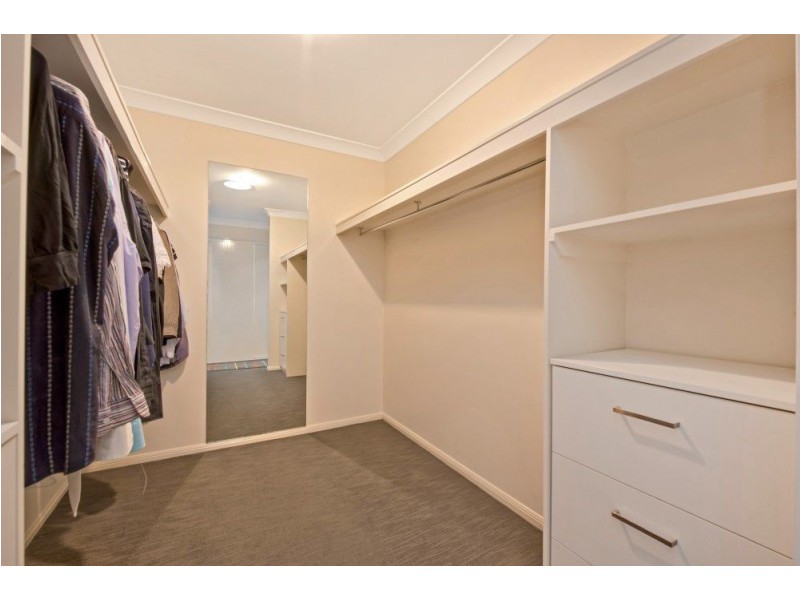 3 Wedgetail Drive, Highfields QLD 4352