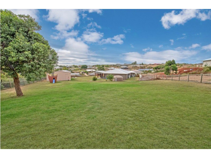 3 Wedgetail Drive, Highfields QLD 4352
