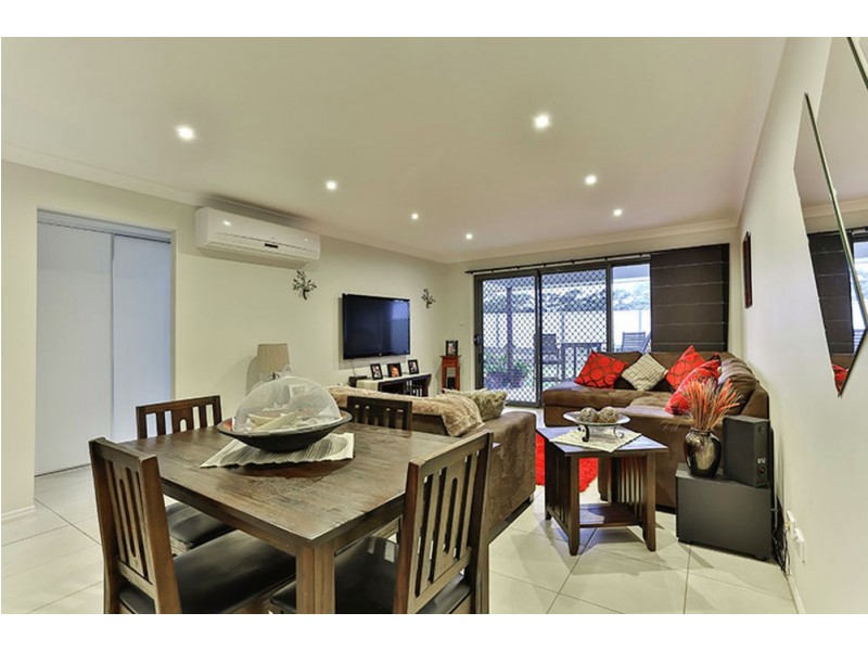 1/16 Tempest Drive, Glenvale QLD 4350