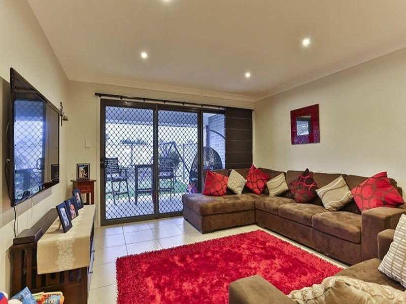 1/16 Tempest Drive, Glenvale QLD 4350