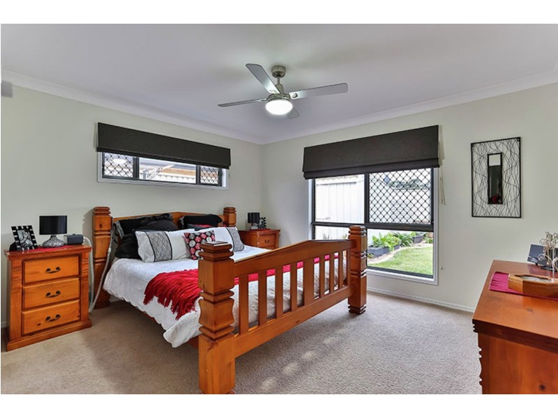 1/16 Tempest Drive, Glenvale QLD 4350