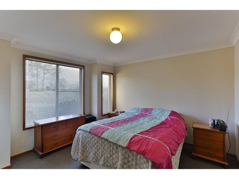 79 Pillar Street, Middle Ridge QLD 4350
