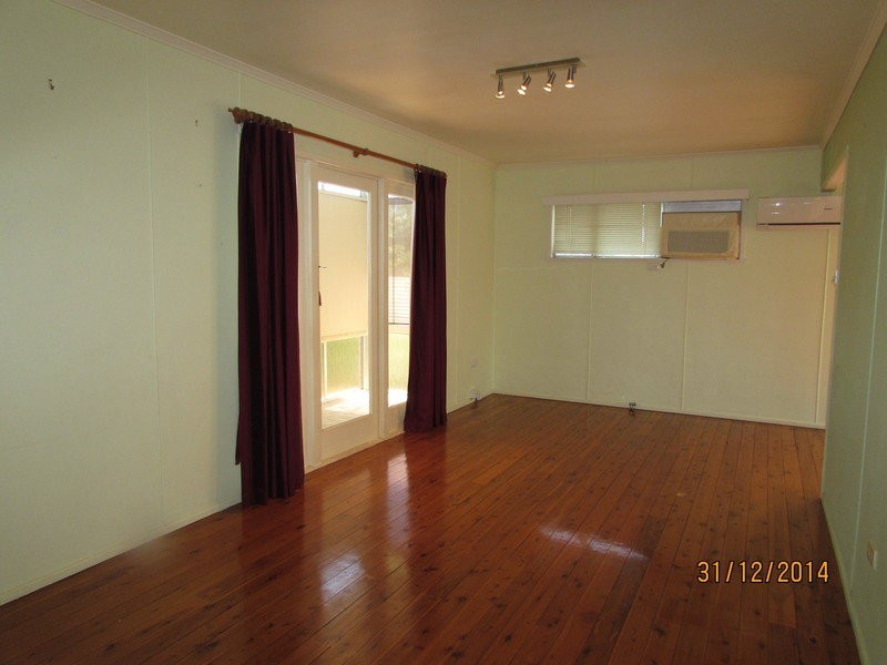 12 Mcnamara Street, Centenary Heights QLD 4350