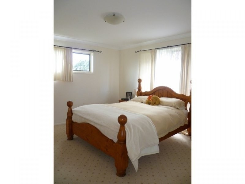 211 Glenvale Road, Glenvale QLD 4350