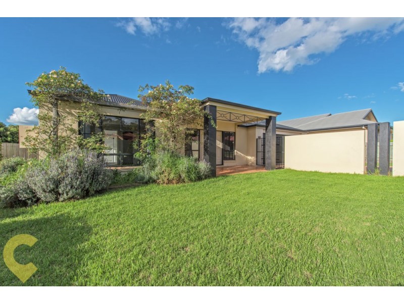 48 Wood Drive, Middle Ridge QLD 4350