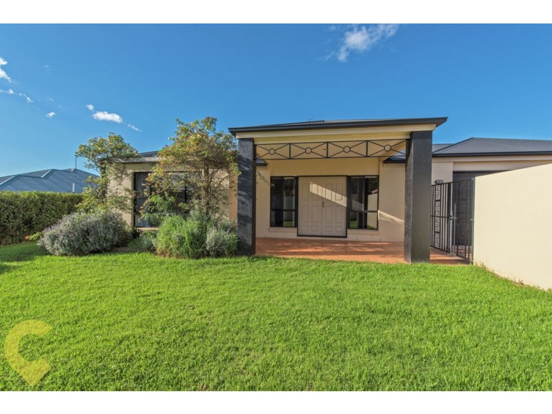 48 Wood Drive, Middle Ridge QLD 4350