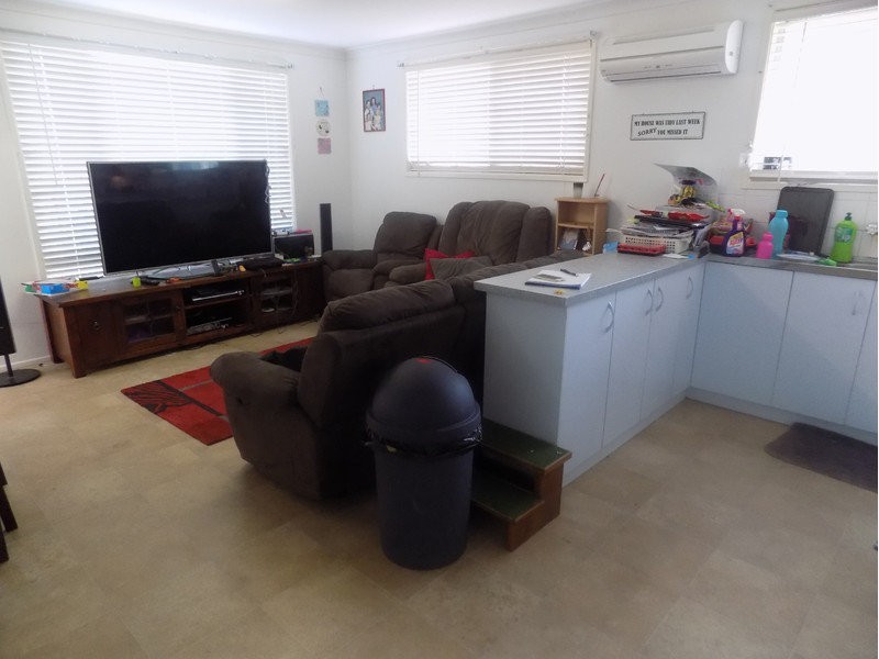 1/50 Jennifer Crescent, Darling Heights QLD 4350
