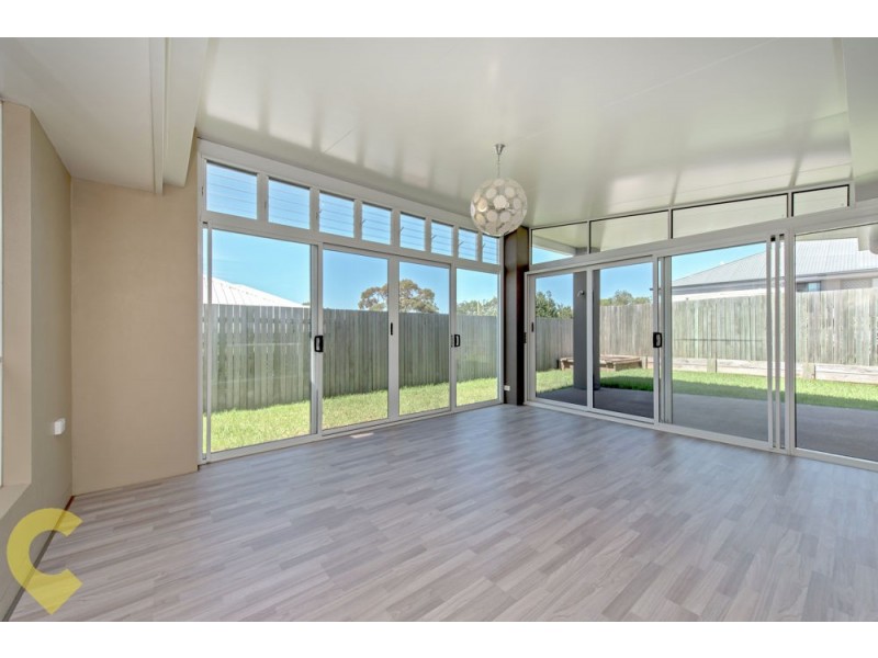 11 McCallum Court, Middle Ridge QLD 4350