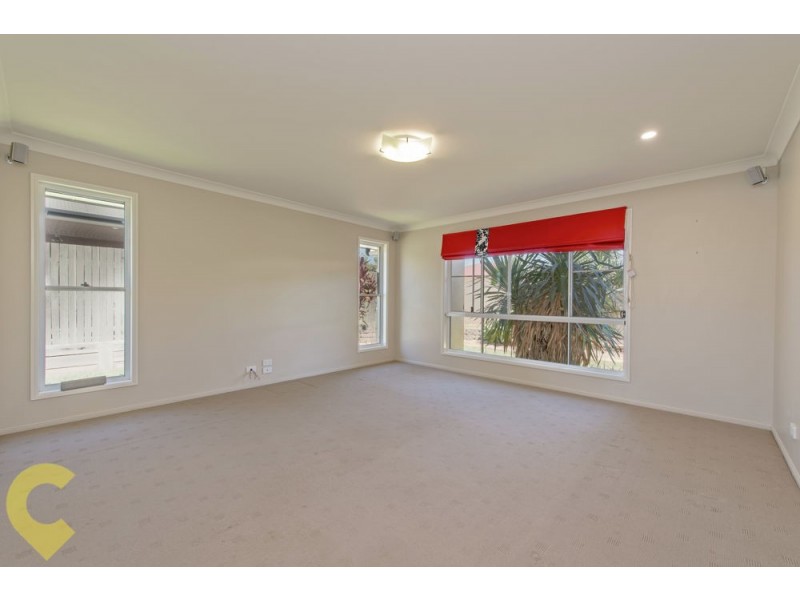 11 McCallum Court, Middle Ridge QLD 4350