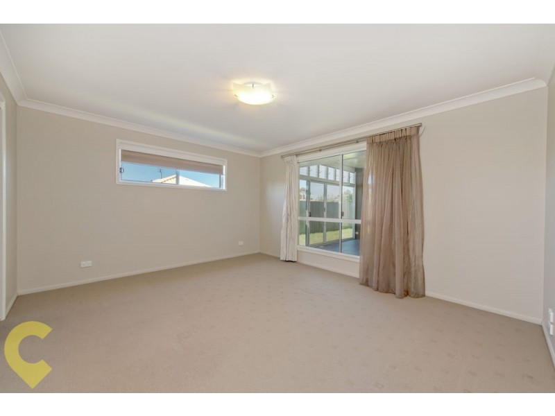 11 McCallum Court, Middle Ridge QLD 4350