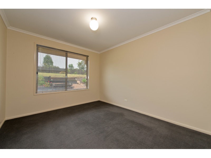 10 Trevean Drive, Kleinton QLD 4352