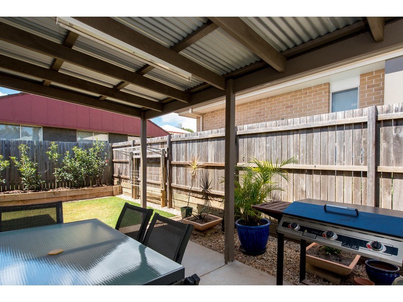 332 Hume Street, Centenary Heights QLD 4350