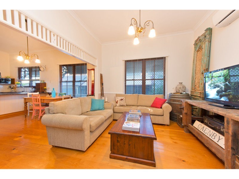 35 Rome Street, Newtown QLD 4350