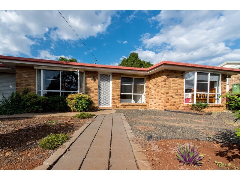 13 Bowden Court, Darling Heights QLD 4350