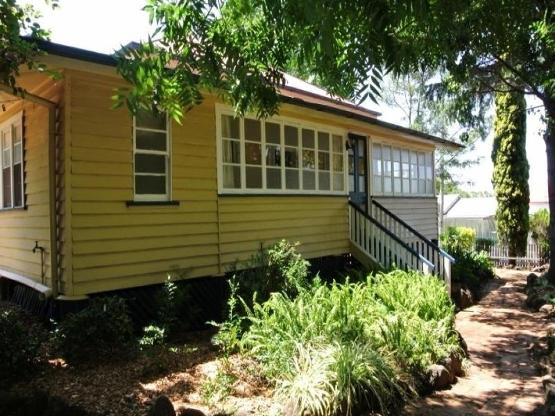 62 Hume Street, North Toowoomba QLD 4350