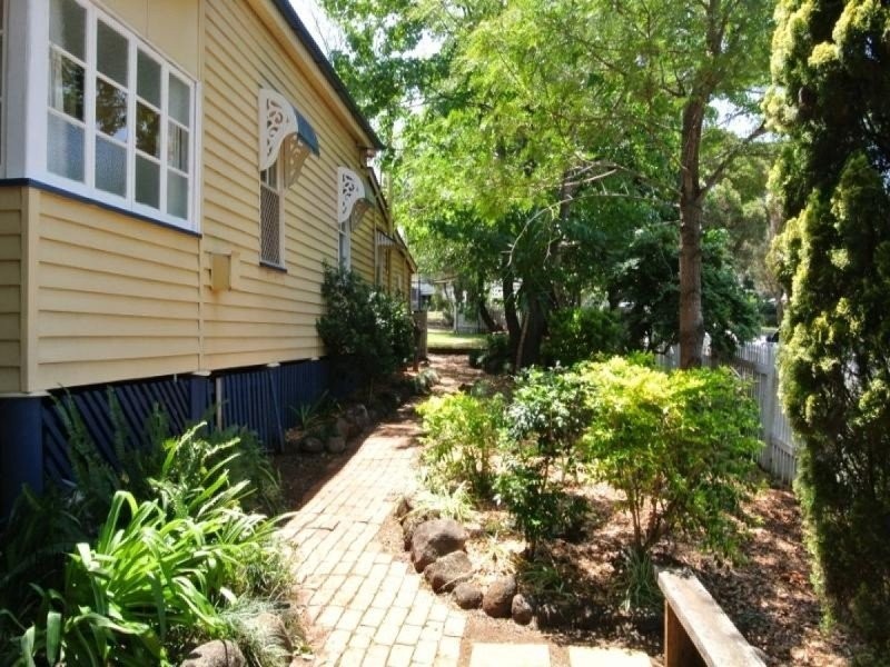 62 Hume Street, North Toowoomba QLD 4350