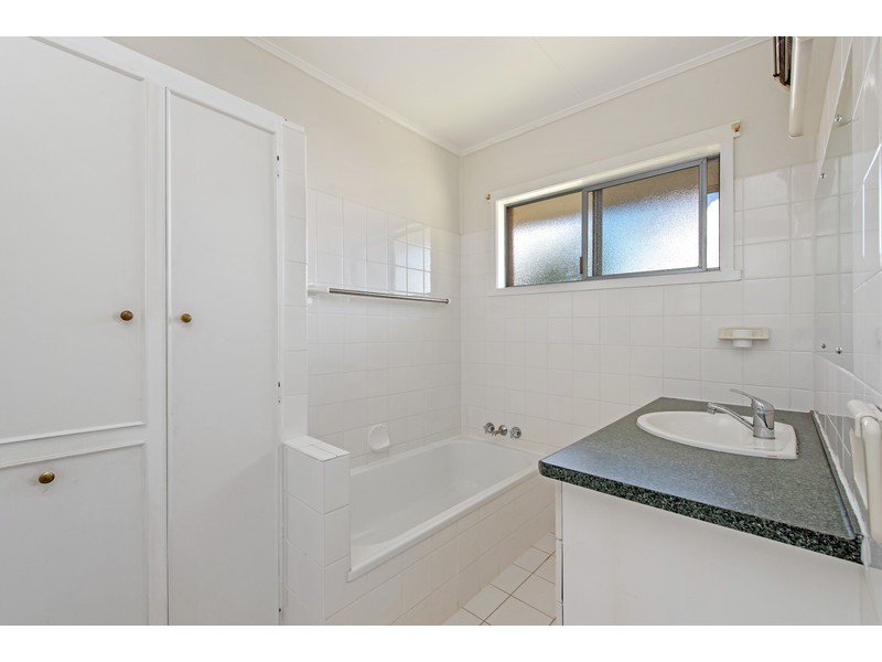 56 Buckland Street, Harristown QLD 4350