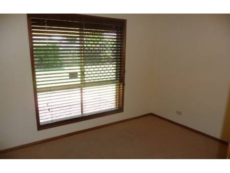 460 Hume Street, Middle Ridge QLD 4350