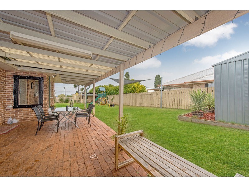 17 Byrd Court, Wilsonton QLD 4350