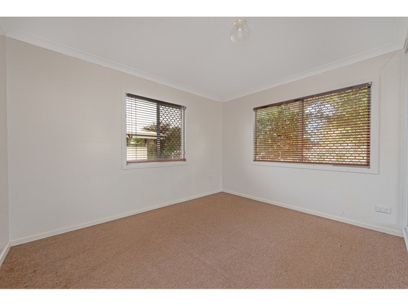 4 Hope Street, Newtown QLD 4350