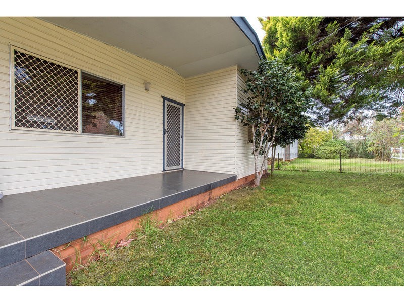 4 Hope Street, Newtown QLD 4350