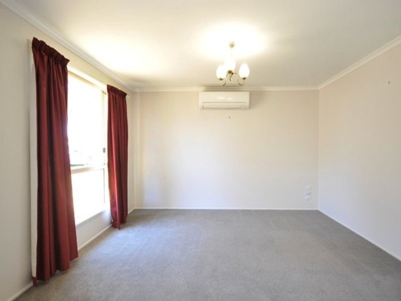11 Kurrajong Street, Newtown QLD 4350
