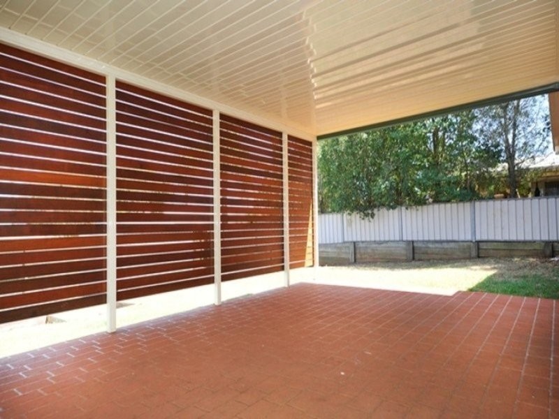 11 Kurrajong Street, Newtown QLD 4350