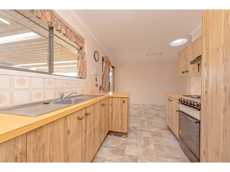 12 Lindberg Street, Wilsonton QLD 4350