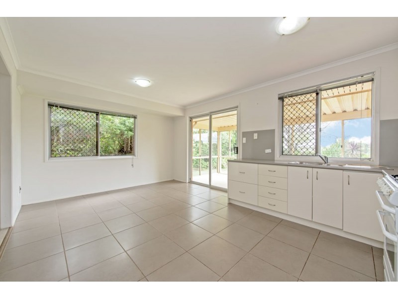 24 Port Street, Wilsonton Heights QLD 4350