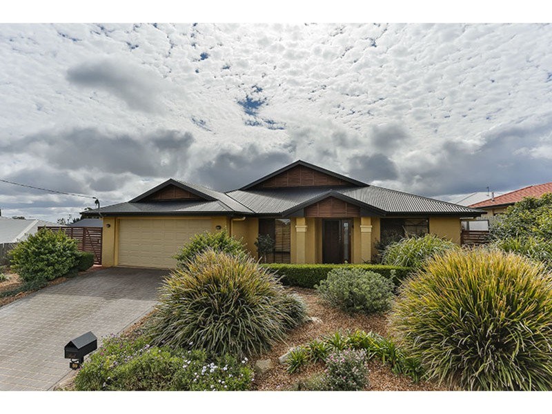 89 Nelson Street, Middle Ridge QLD 4350