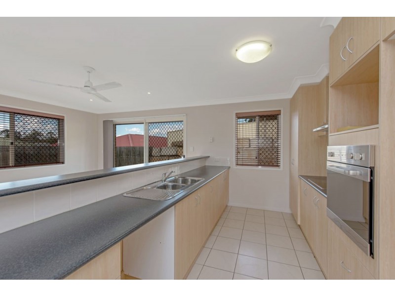 14 Willowburn Drive, Rockville QLD 4350