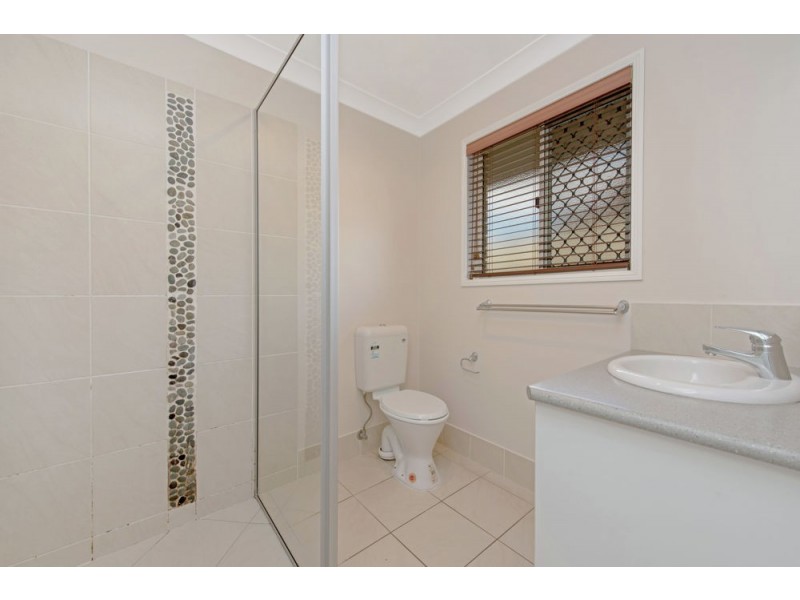 14 Willowburn Drive, Rockville QLD 4350