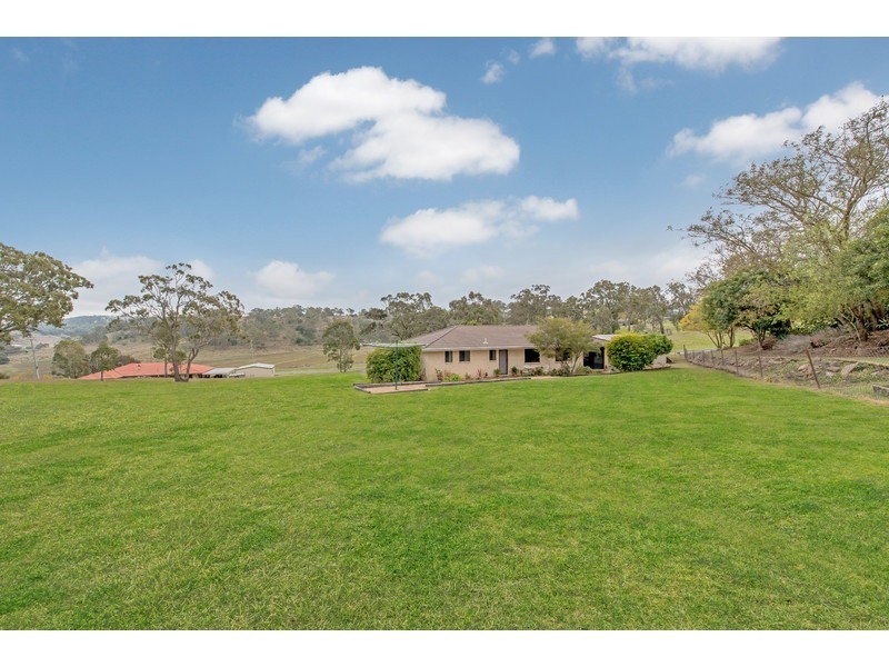 28 Junction Drive, Gowrie Junction QLD 4352