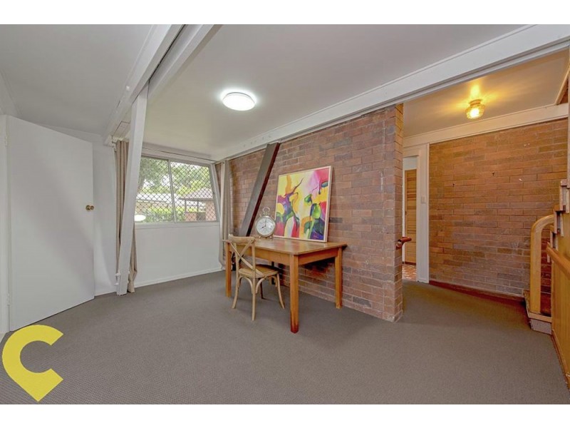 24 Tourist Road, East Toowoomba QLD 4350