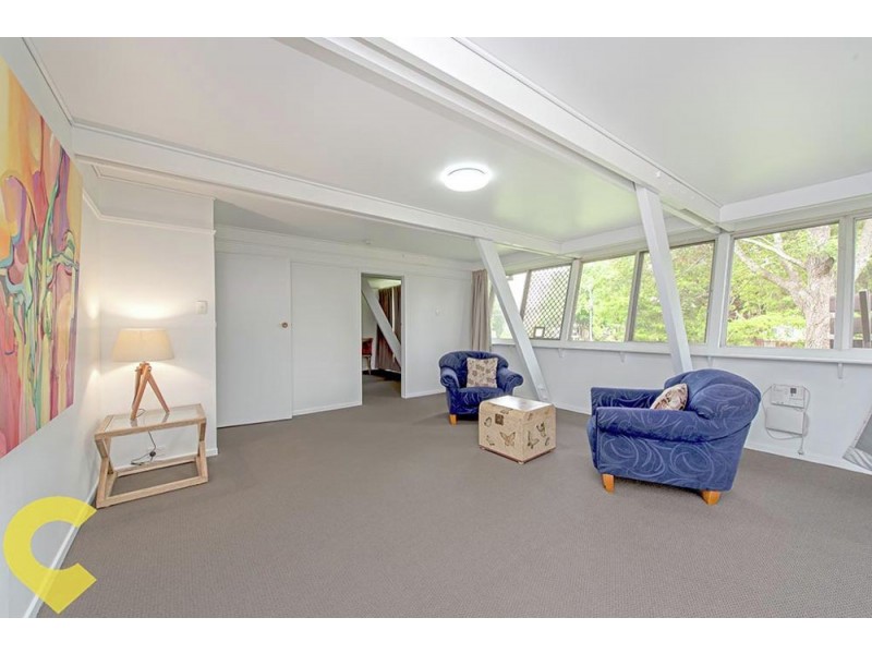 24 Tourist Road, East Toowoomba QLD 4350