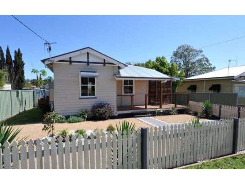 3 Allom Street, South Toowoomba QLD 4350