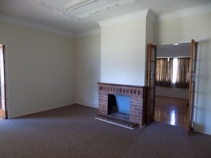 12 Eton Street, East Toowoomba QLD 4350