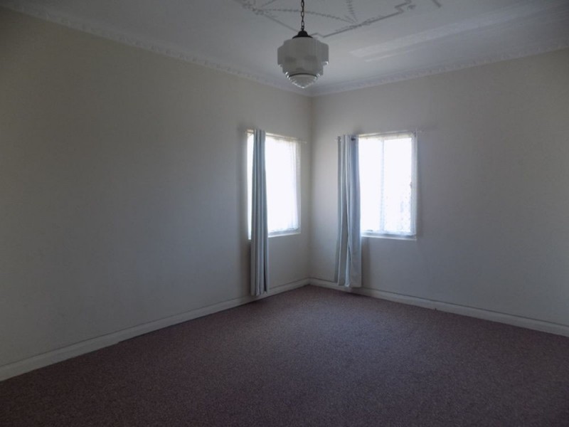 12 Eton Street, East Toowoomba QLD 4350