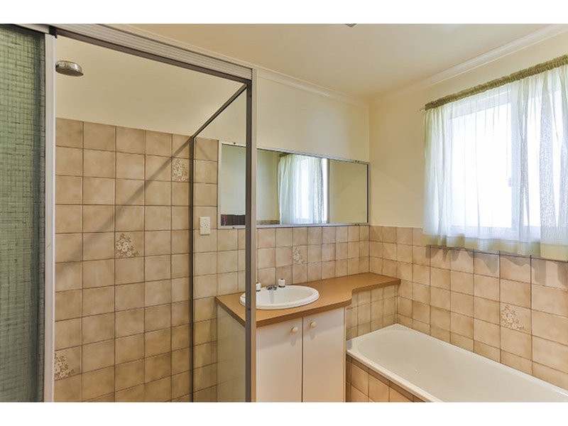 48 Miranda Drive, Wilsonton Heights QLD 4350