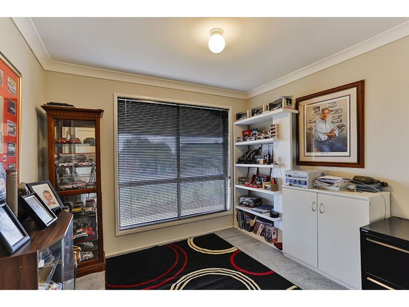 636 Greenwattle Street, Newtown QLD 4350