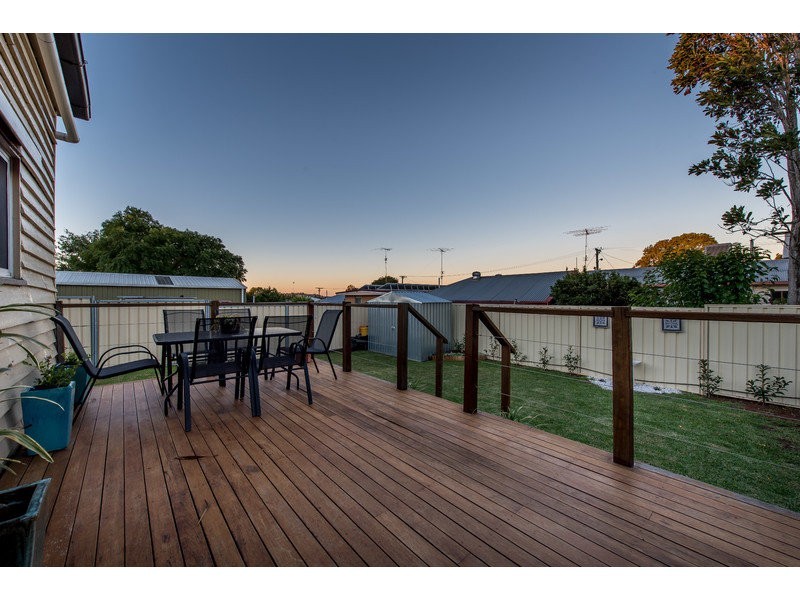 24 McGregor Street, Wilsonton QLD 4350