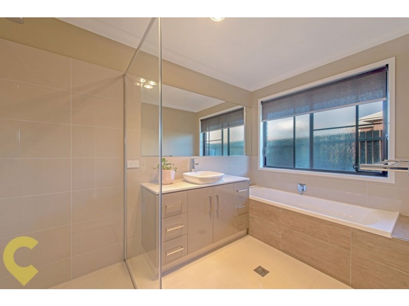 1 Owl Court, Kleinton QLD 4352