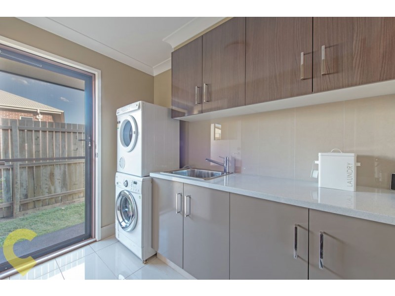 1 Owl Court, Kleinton QLD 4352