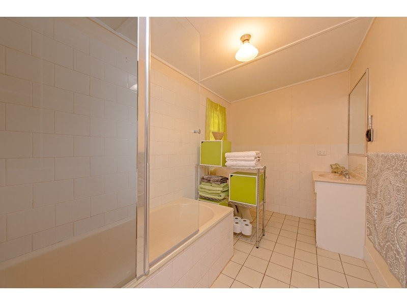 17 Sir Street, North Toowoomba QLD 4350
