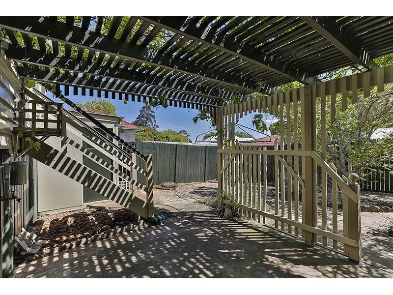 17 Sir Street, North Toowoomba QLD 4350