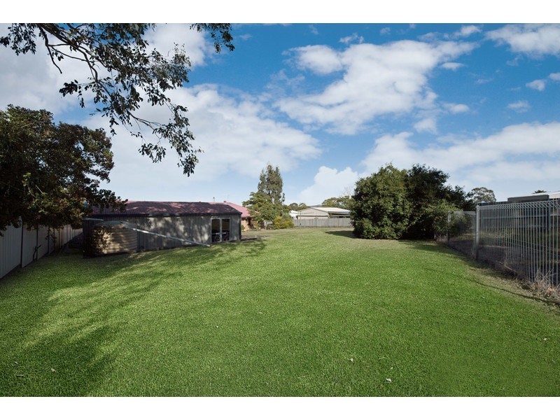 12 Belclaire Drive, Westbrook QLD 4350
