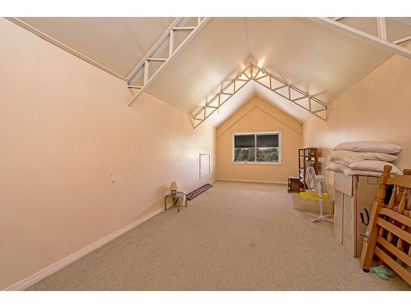 20 Barker Street, Goombungee QLD 4354