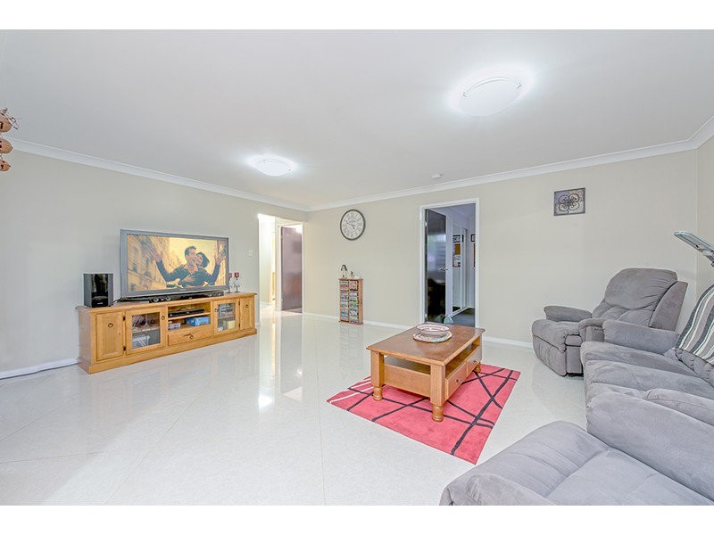 17 Eclipse Court, Highfields QLD 4352