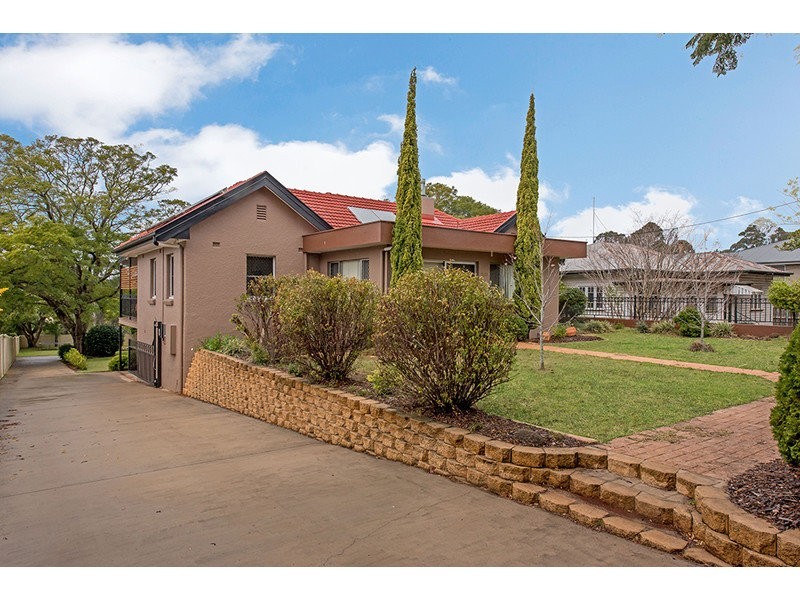 198A West Street, South Toowoomba QLD 4350